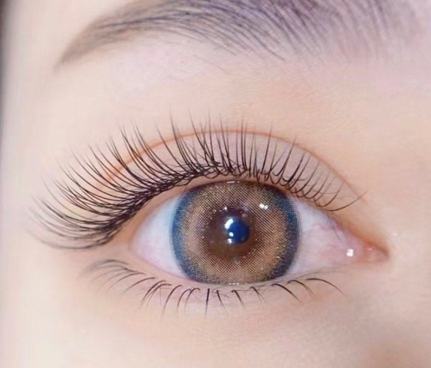 Where to get eyelash on sale extensions near me